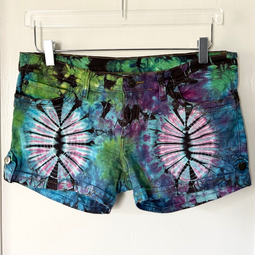Gypsy Rose Y2K Low Rise Micro Tie Dye Jean Shorts L Denim Boho Hippie Festival